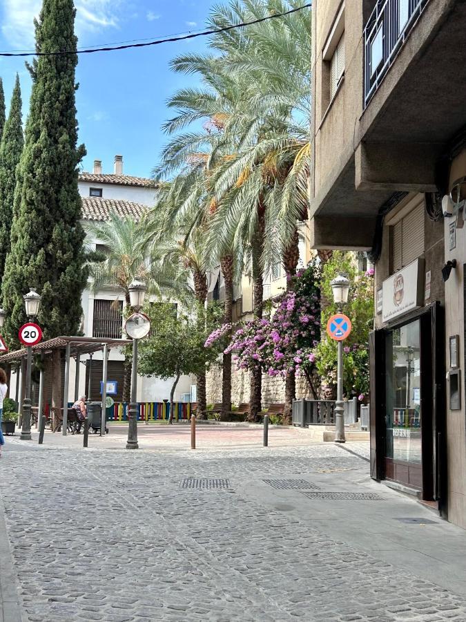 Apartamentos La Catedral De Jaén Exteriör bild